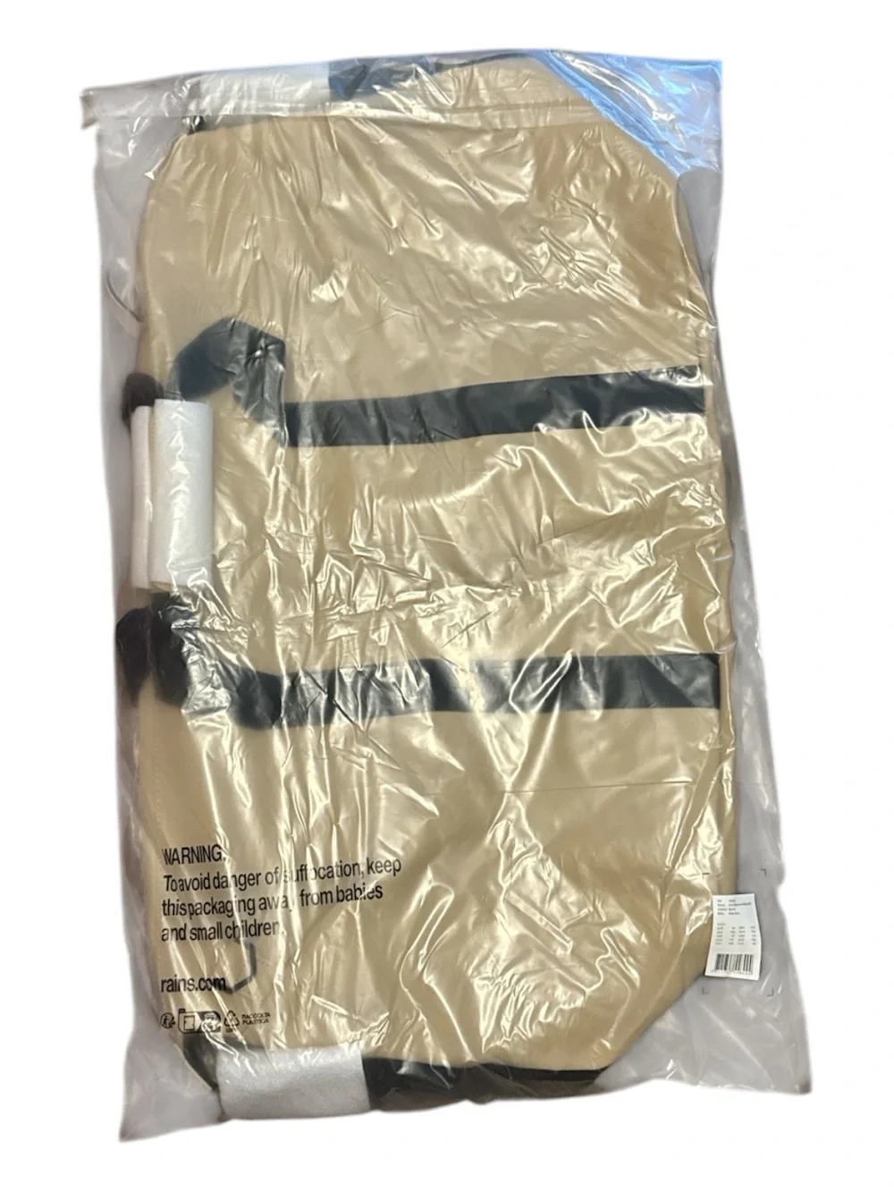 Rains Hilo Weekender Bag with Sand Style 14200 with Black Straps NWT Sealed